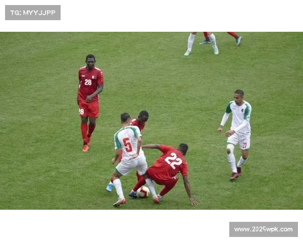 阿拉伯杯:阿尔及利亚十人战平苏丹,伊拉克胜巴林